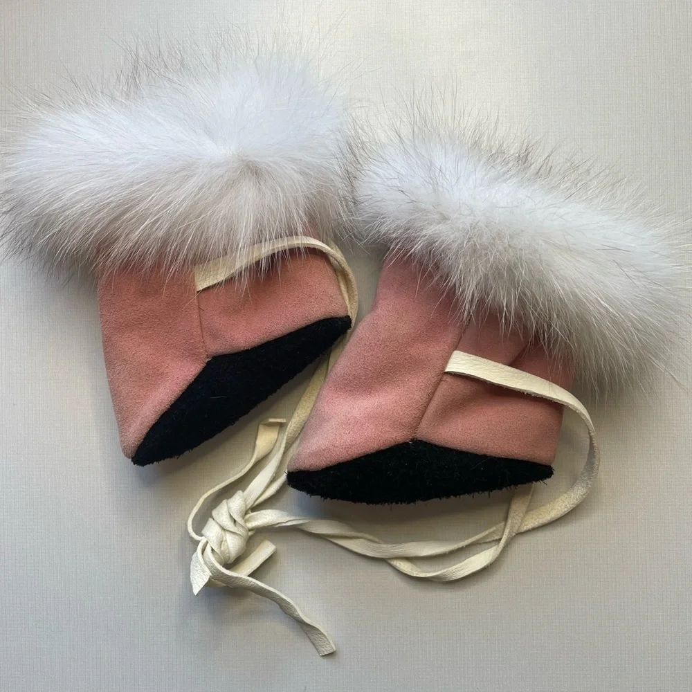 Genuine leather and genuine rabbit fur newborn booties slippers